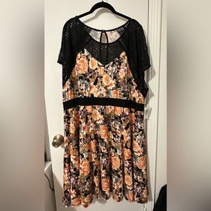 Torrid Orange and Black Floral Dress with Lace - Size 4